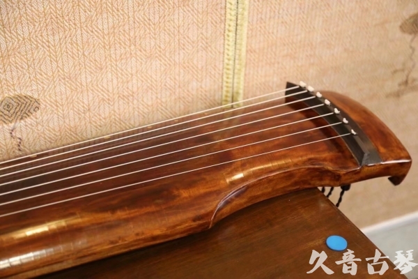 重庆●久音古琴  ●今日推荐  [断纹仲尼式]
